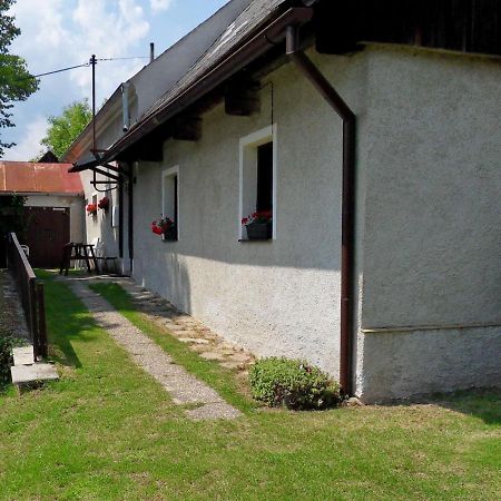 Holiday Home Újezd Svatého Kříže Bela nad Radbuzou Exterior foto